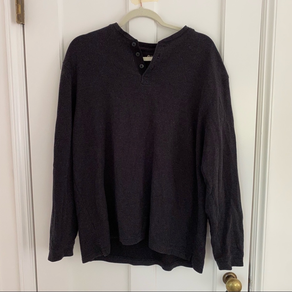 Vintage Black Pullover Henley
